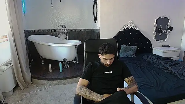 Chat XXX Live TroyWadee
