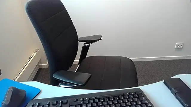 XXX chat uživo modela Buggemann