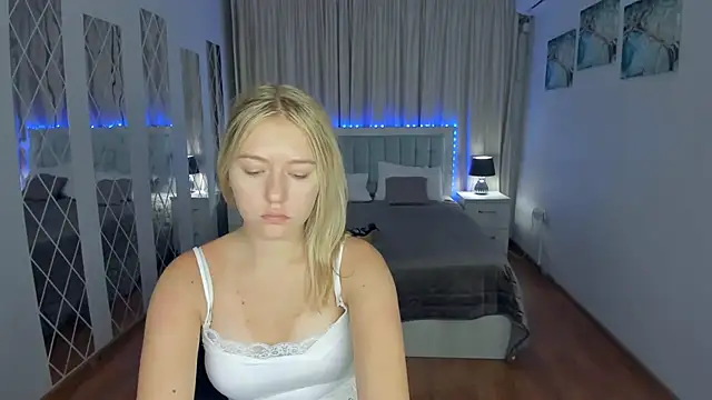 RosaTiny Live XXX-Chat