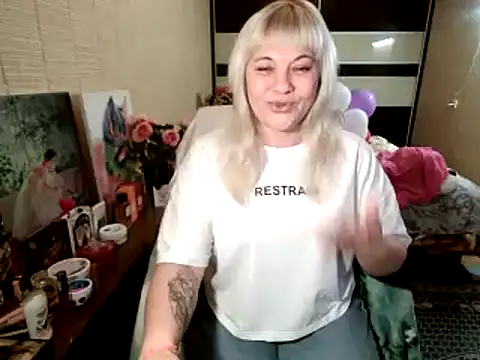 Lia_Laguna77 Chat XXX live