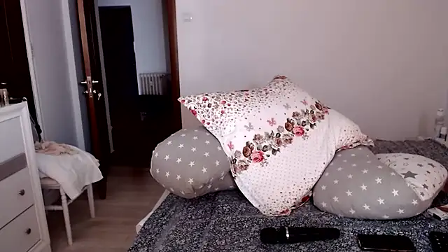 Chat +18 de LadyyEvolet ao vivo
