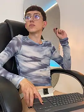Онлайн чат XXX SweetDareX