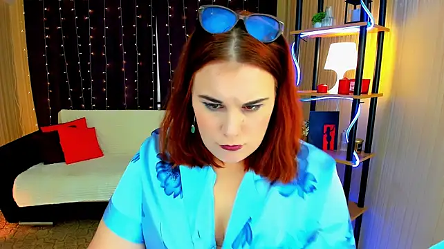 OliviaTwens Adlı Modelin Canlı XXX Sohbeti