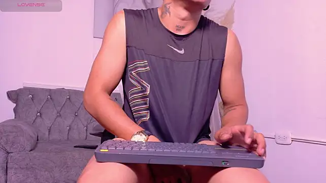 LiamDeeps élő XXX-chatje