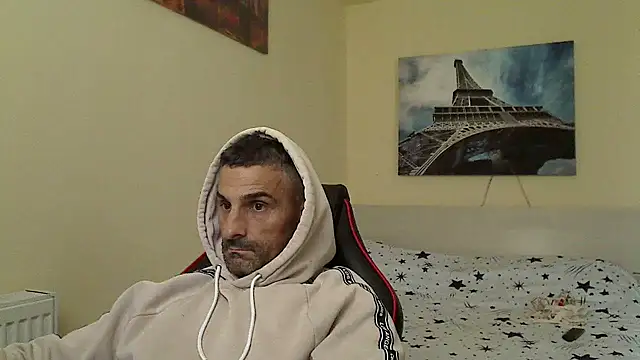 amydamarw élő XXX-chatje