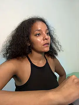 Chat +18 de mariacamilagg ao vivo