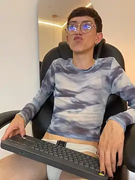 SweetDareX's Live XXX Chat