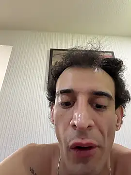 pabloicecloud Show in webcam