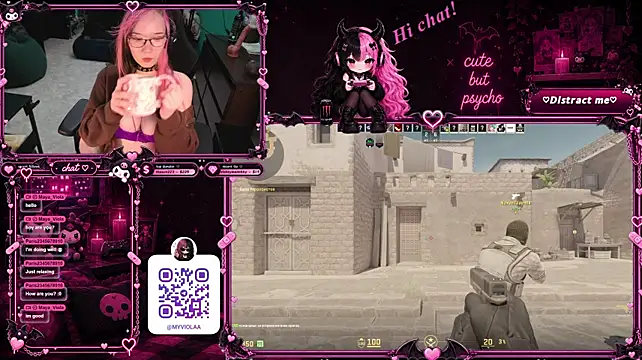 Maya_Viola élő XXX-chatje