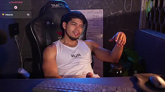 Chat XXX ao vivo de David_capizzi_
