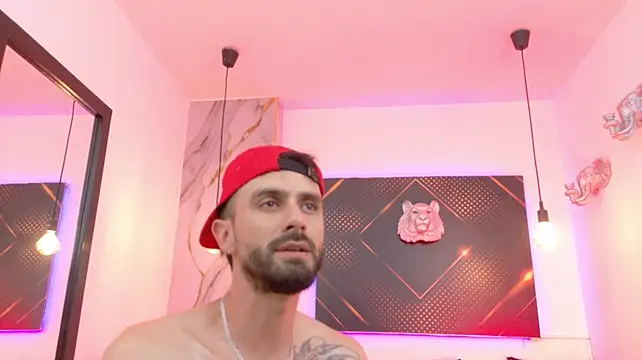 KingOfTemptation Live XXX-chat