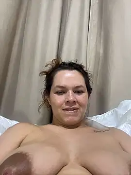 Chat +18 de miacarrot ao vivo