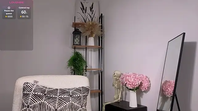 Chat XXX en directo de RamonaSpika