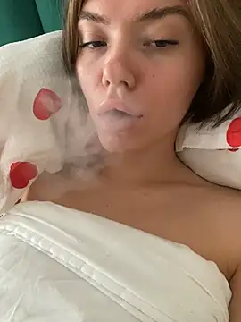 Lisaaa_Alisa 现场XXX聊天