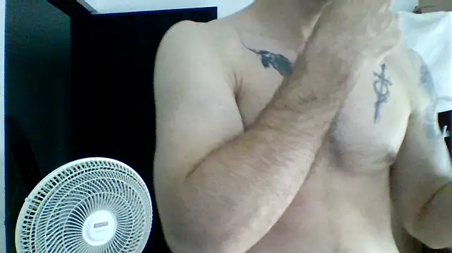 Kenner_fox77 Chat XXX live