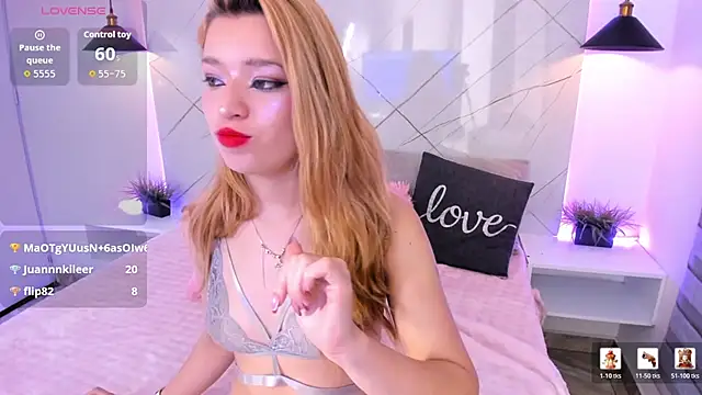 Sally_candy_ Adlı Modelin Canlı XXX Sohbeti