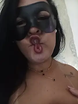 Chat +18 de Kacaah ao vivo