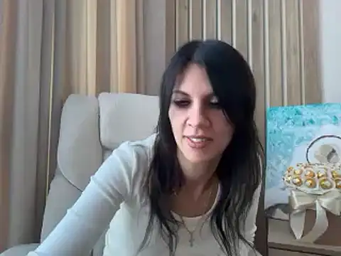 InjaAtHome Live XXX-chat