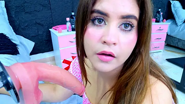 LizzyOlsen Live XXX-Chat