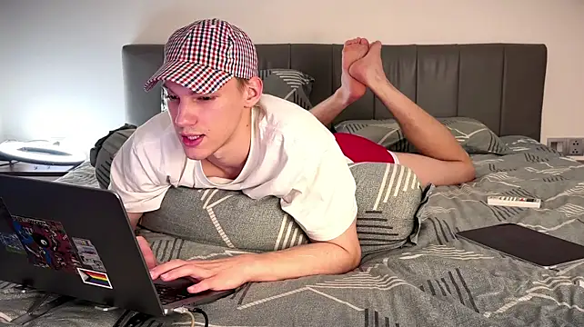 XXX chat uživo modela davey_ebash