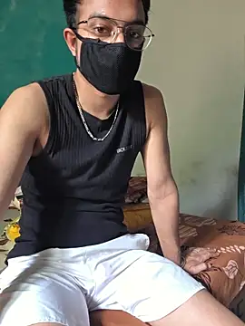 fanttasy_lover Pertunjukan Webcam
