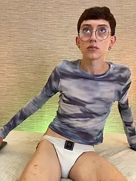 XXX chat uživo modela SweetDareX