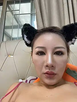 HW7 Live XXX-chat