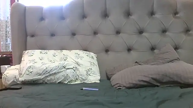 Shailadiesss Live XXX-Chat