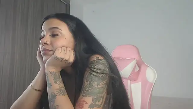 ObeVal Live XXX-Chat