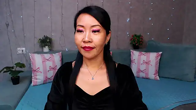 Chat XXX en directo de LiaPak