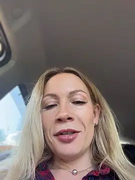Chat XXX en directo de LavenderHot