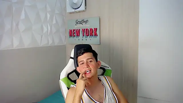 JaxBlue_ Live XXX-Chat