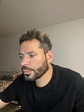 Chat +18 de JUANHONEY ao vivo