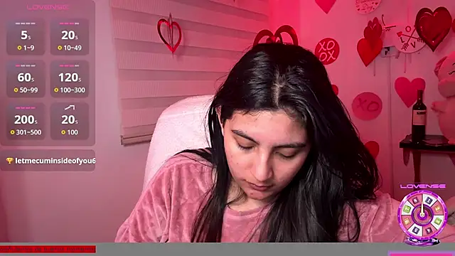 cloe_small XXX чат на живо