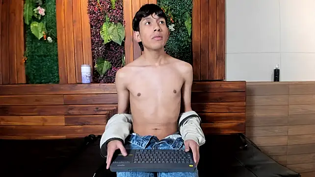 Pierre_Leroy_n Live XXX chat