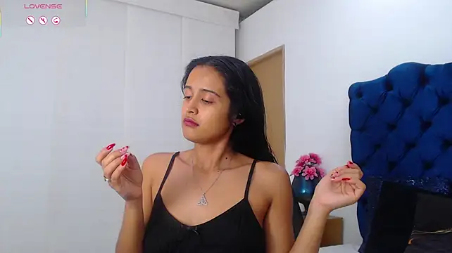 Lili666_'s Live XXX Chat