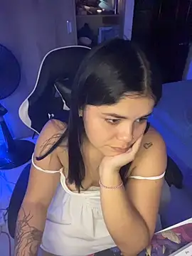 XXXAngella Chat XXX live