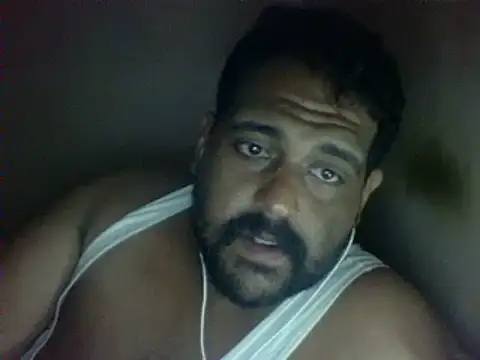 elpoop7305 Adlı Modelin Canlı XXX Sohbeti