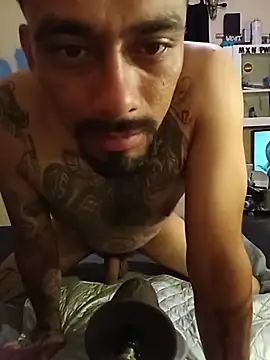 Chat XXX en directo de Cnutt310