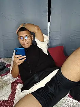 Hard_brown03 – Live XXX-chat