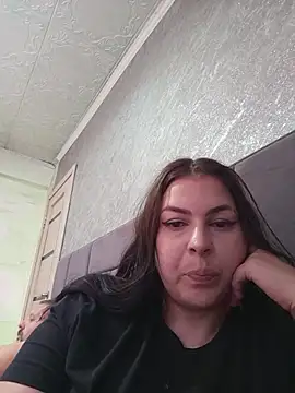 Greta_Tamar Chat XXX live