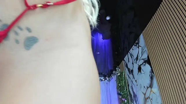 LisaAkira's Live XXX Chat