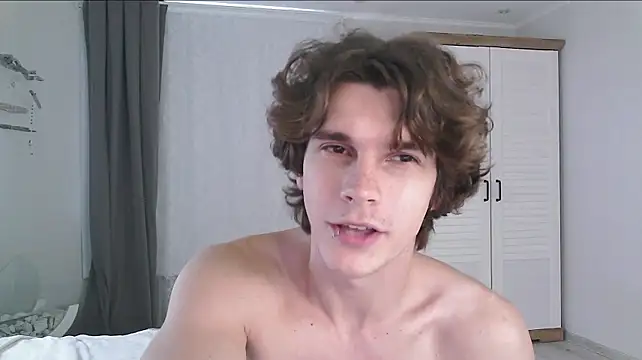 צ'אט XXX בשידור חי של Eric_Crush