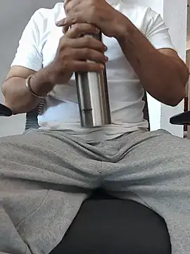 8inch_hunk19 现场XXX聊天