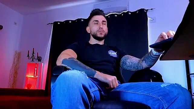 Chat +18 de MightyAaron66 ao vivo