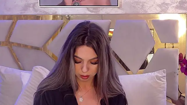 AylinRosee Chat XXX live