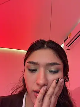 Ariannaa_1 Adlı Modelin Canlı XXX Sohbeti