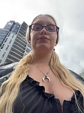 Elfi_InPublic 现场XXX聊天