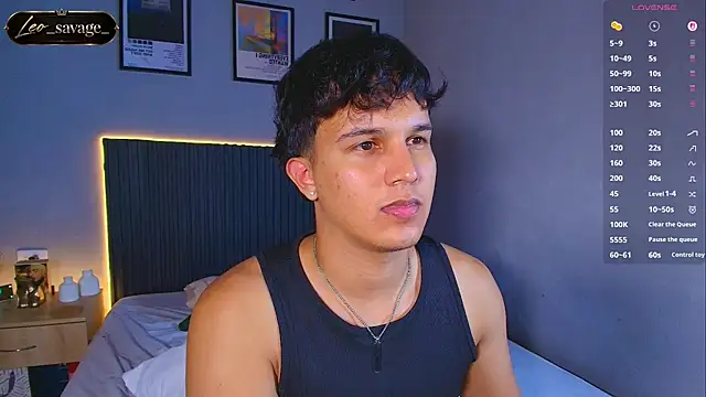 Chat +18 de Leo_Savage_ ao vivo