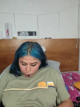 azulzulix XXX чат на живо